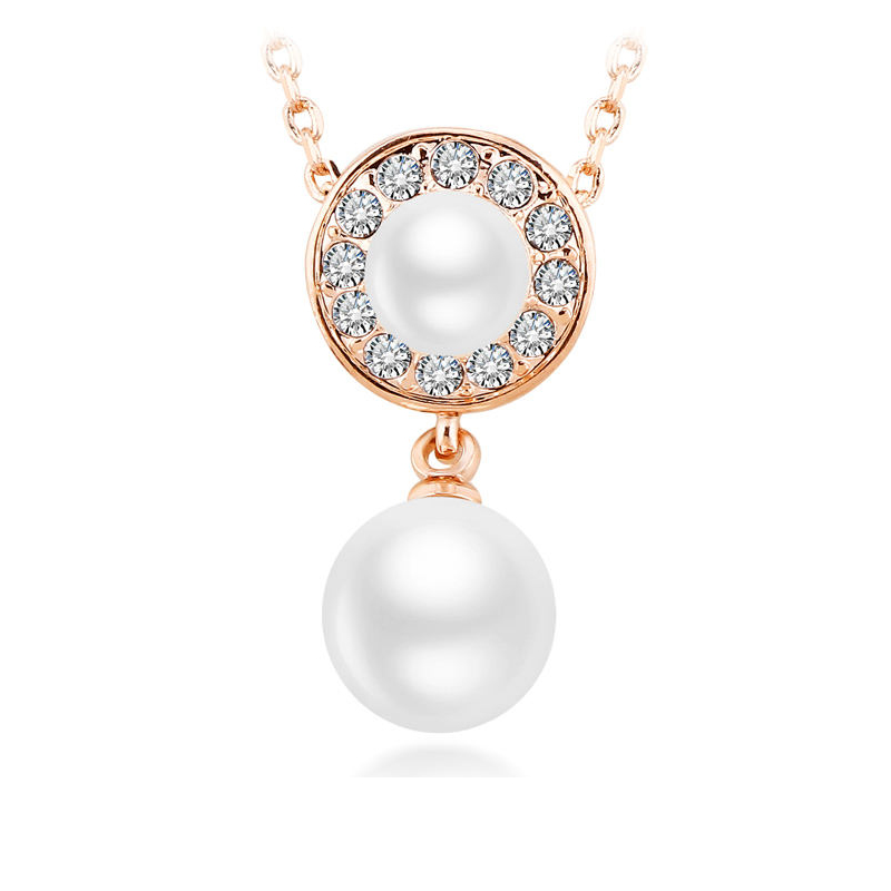 Small MOQ Beautiful Royal Crystal & Fresh Pearl Gold Plated Pendant Necklace New arrival Fashion Women Gift Jewelry manufacture