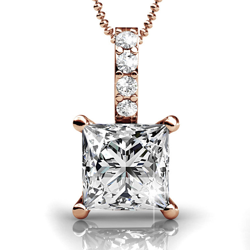 Small MOQ Premium Austrian Crystal Jewelry Latest Lady Jewelry Simple Geometric Crystal Encrusted Pendant Necklace Destiny Jewellery