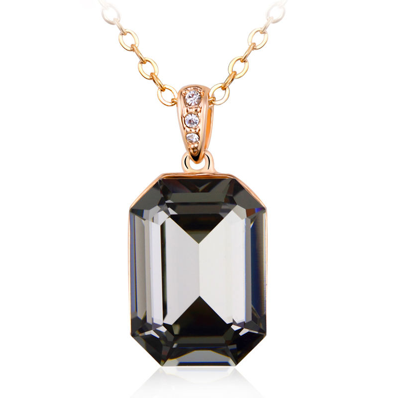 AG10566 Minimalist Hot Sale Square Rhinestone crystal dangling Necklace New Fashion Gift Jewelry for women manufacture